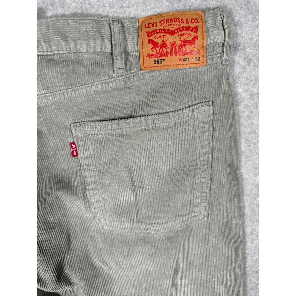 Levis 565 Loose Straight Corduroy Pants Mens 40x32 Gray A7221-0057 Cotton
